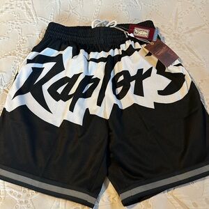Mitchell & Ness NBA Raptors men’s jersey knit shorts